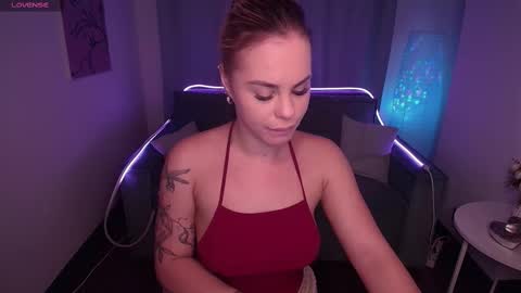 Snapshot of rikaraily chatting on 25, 2, 2025 Rika online show from 25, 2, 2025