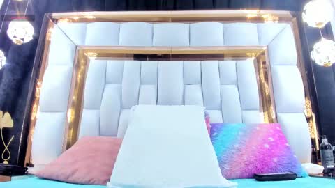 Snapshot of rileysweett chatting on 18, 9, 2025 Riley online show from 18, 9, 2025