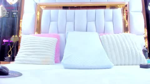 Snapshot of rileysweett chatting on 24, 11, 2025 Riley online show from 24, 11, 2025