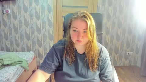 Snapshot of rina16 chatting on 28, 7, 2026 rina16 online show from 28, 7, 2026