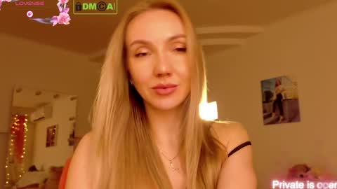 Rina Asty online show from 1, 4, 2026