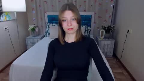 rinacake online show from 5, 12, 2025