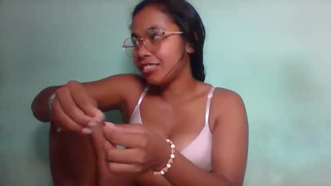 Snapshot of rinah856024 chatting on 3, 5, 2026 rinah856024 online show from 3, 5, 2026