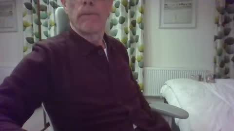 Snapshot of ringomar chatting on 30, 11, 2025 Rob online show from 30, 11, 2025