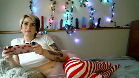 Riona Smiiiless online show from 11, 12, 2024