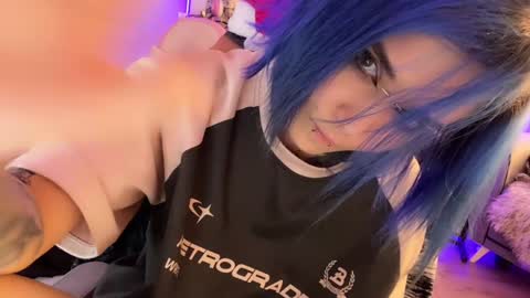   DianaBrite            fansl y online show from 24, 12, 2024