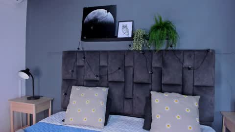 RIRI  online show from 17, 11, 2025