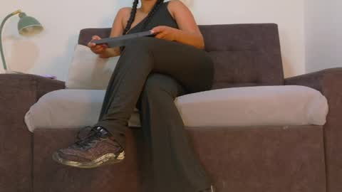 RIRI  online show from 5, 6, 2026