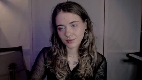 Snapshot of risha_laass chatting on 17, 1, 2025 risha_laass online show from 17, 1, 2025