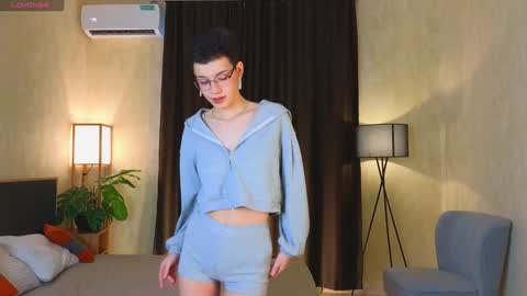 Agnes online show from 14, 12, 2024