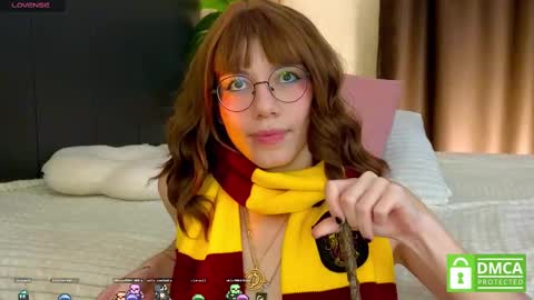 Agnes online show from 16, 2, 2025