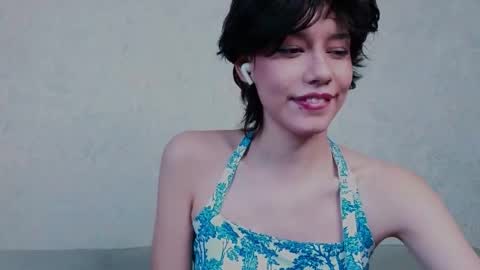 Agnes online show from 23, 9, 2025