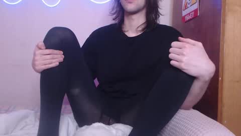Mikey online show from 4, 3, 2025