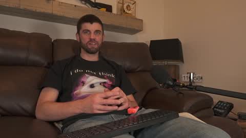 Ryan aka KeylimeRy online show from 20, 1, 2025