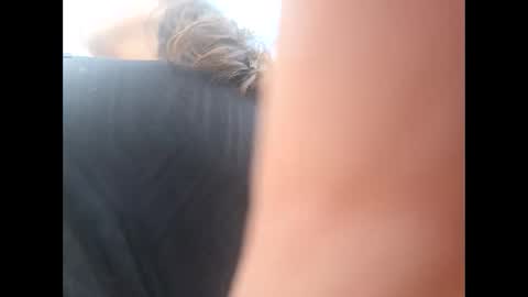 Snapshot of rnrbeauty99 chatting on 27, 9, 2025 rnrbeauty99 online show from 27, 9, 2025