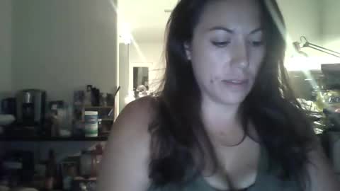 Snapshot of rnrbeauty99 chatting on 18, 10, 2025 rnrbeauty99 online show from 18, 10, 2025