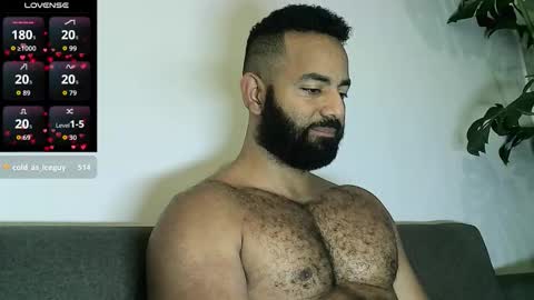 SebasRoa online show from 5, 12, 2025