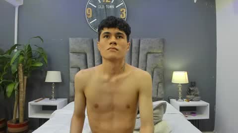 Roan Birkin online show from 4, 2, 2025