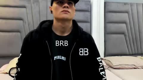 Roan Birkin online show from 25, 9, 2025