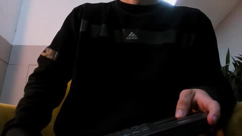 Roan Birkin online show from 8, 2, 2026