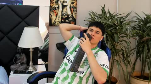 Roan Birkin online show from 6, 4, 2026