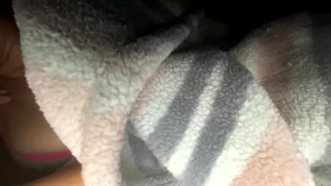 Snapshot of roarmance1 chatting on 12, 11, 2025 roarmance1 online show from 12, 11, 2025