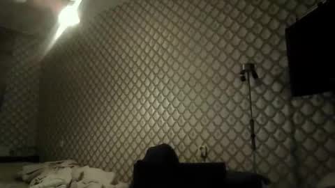 rob18997 online show from 28, 11, 2025