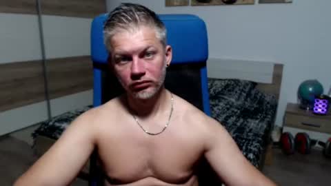 Snapshot of robbyshawz chatting on 2, 7, 2026 robbyshawz online show from 2, 7, 2026