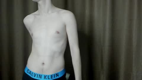 Snapshot of robert10211 chatting on 4, 12, 2024 robert10211 online show from 4, 12, 2024