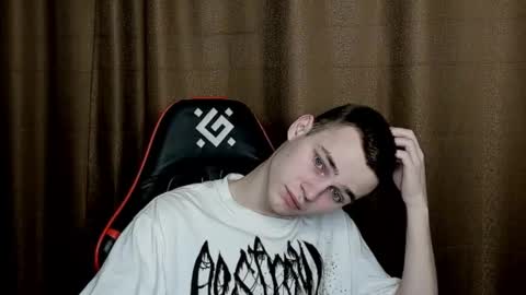 Snapshot of robert10211 chatting on 17, 1, 2025 robert10211 online show from 17, 1, 2025