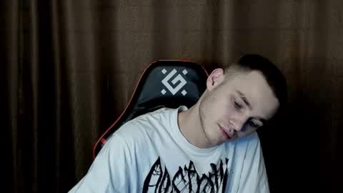 Snapshot of robert10211 chatting on 31, 1, 2025 robert10211 online show from 31, 1, 2025