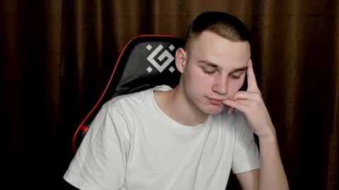 Snapshot of robert10211 chatting on 19, 2, 2025 robert10211 online show from 19, 2, 2025