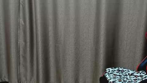 Snapshot of robert10211 chatting on 10, 9, 2025 robert10211 online show from 10, 9, 2025