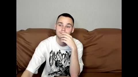 Snapshot of robert10211 chatting on 1, 11, 2025 robert10211 online show from 1, 11, 2025