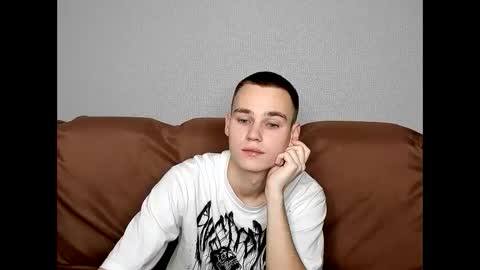 Snapshot of robert10211 chatting on 3, 11, 2025 robert10211 online show from 3, 11, 2025