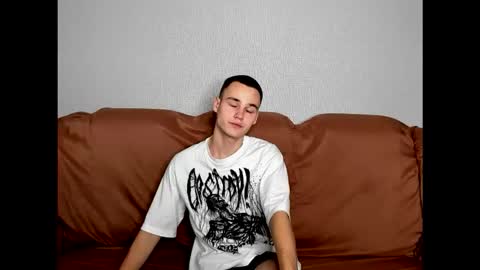 Snapshot of robert10211 chatting on 5, 11, 2025 robert10211 online show from 5, 11, 2025