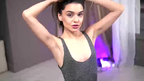 Roberta online show from 9, 1, 2026