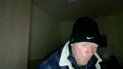 Snapshot of robertnickelderbestemann chatting on 4, 12, 2025 robertnickelderbestemann online show from 4, 12, 2025