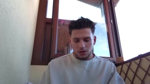 Snapshot of roberto_twink1 chatting on 15, 9, 2025 Roberto online show from 15, 9, 2025