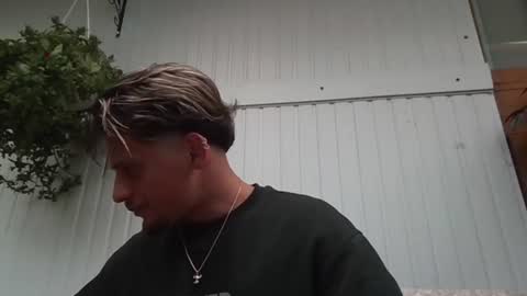 Snapshot of roberto_twink1 chatting on 24, 7, 2026 Roberto online show from 24, 7, 2026