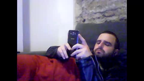 Snapshot of robertoredo chatting on 17, 1, 2025 Roberto online show from 17, 1, 2025