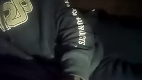 Snapshot of robincom23 chatting on 14, 10, 2025 R online show from 14, 10, 2025