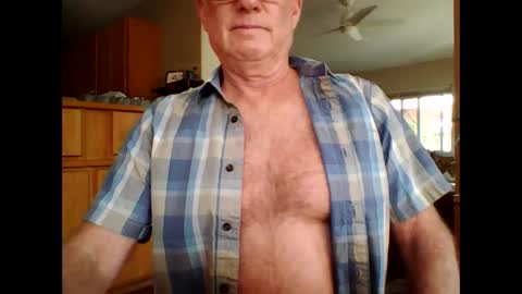 Snapshot of robo0000 chatting on 9, 9, 2025 robo0000 online show from 9, 9, 2025