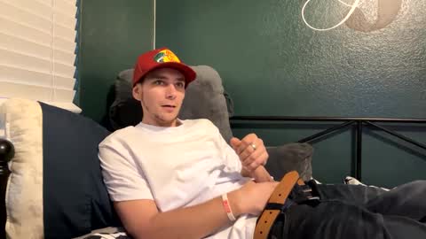 Snapshot of robwit8 chatting on 2, 12, 2024 Rob witha 8 online show from 2, 12, 2024