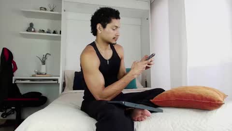 roby_millerr online show from 25, 10, 2025