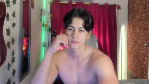 Snapshot of roca_inca chatting on 21, 10, 2025 roca inca online show from 21, 10, 2025