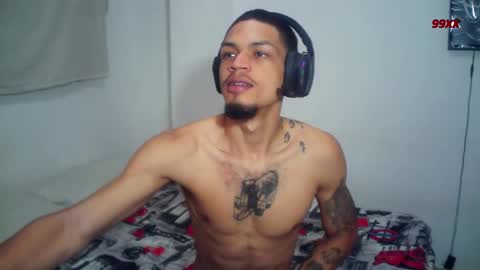 Snapshot of rocco99xx chatting on 17, 12, 2025 Rocco online show from 17, 12, 2025