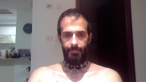 Snapshot of rockistman1 chatting on 17, 12, 2025 rockistman1 online show from 17, 12, 2025