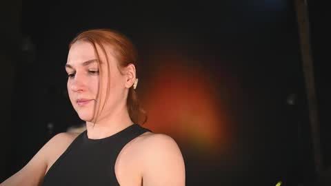 Snapshot of rocknrose chatting on 24, 2, 2025 RocknRose online show from 24, 2, 2025