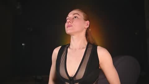 Snapshot of rocknrose chatting on 2, 3, 2025 RocknRose online show from 2, 3, 2025